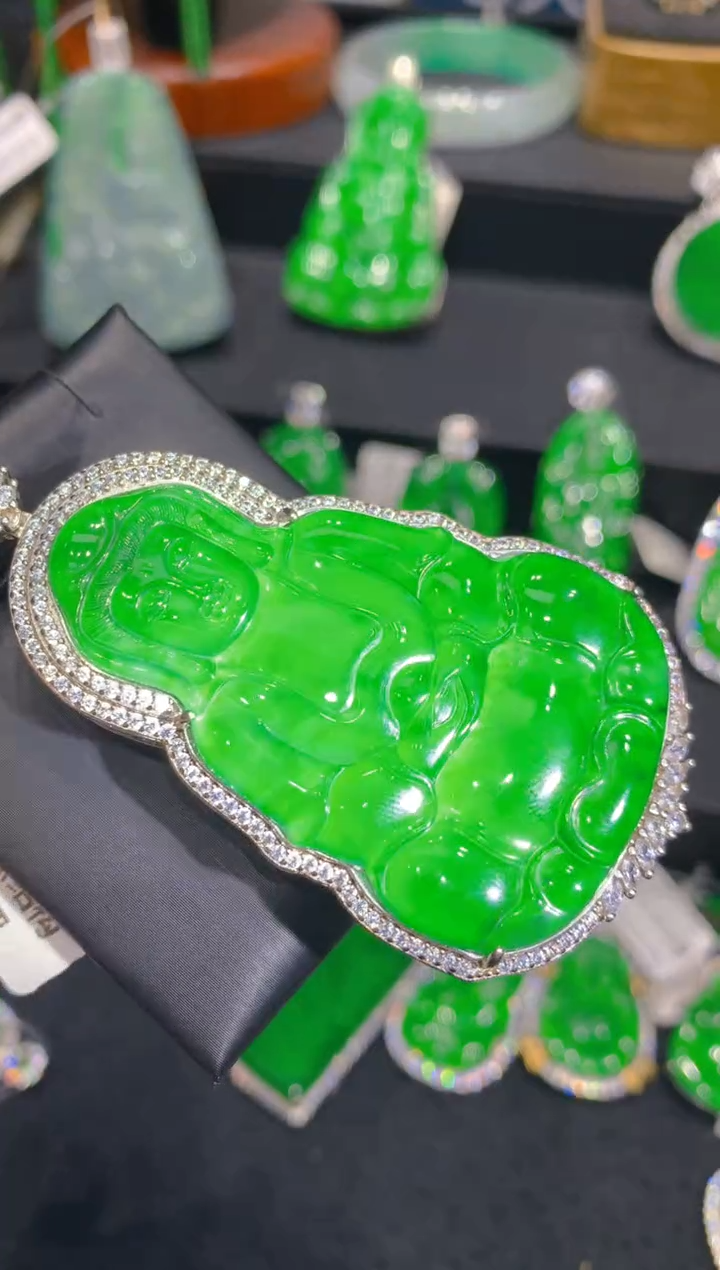 【闪购商品】翡翠颈饰银S925镶嵌一季