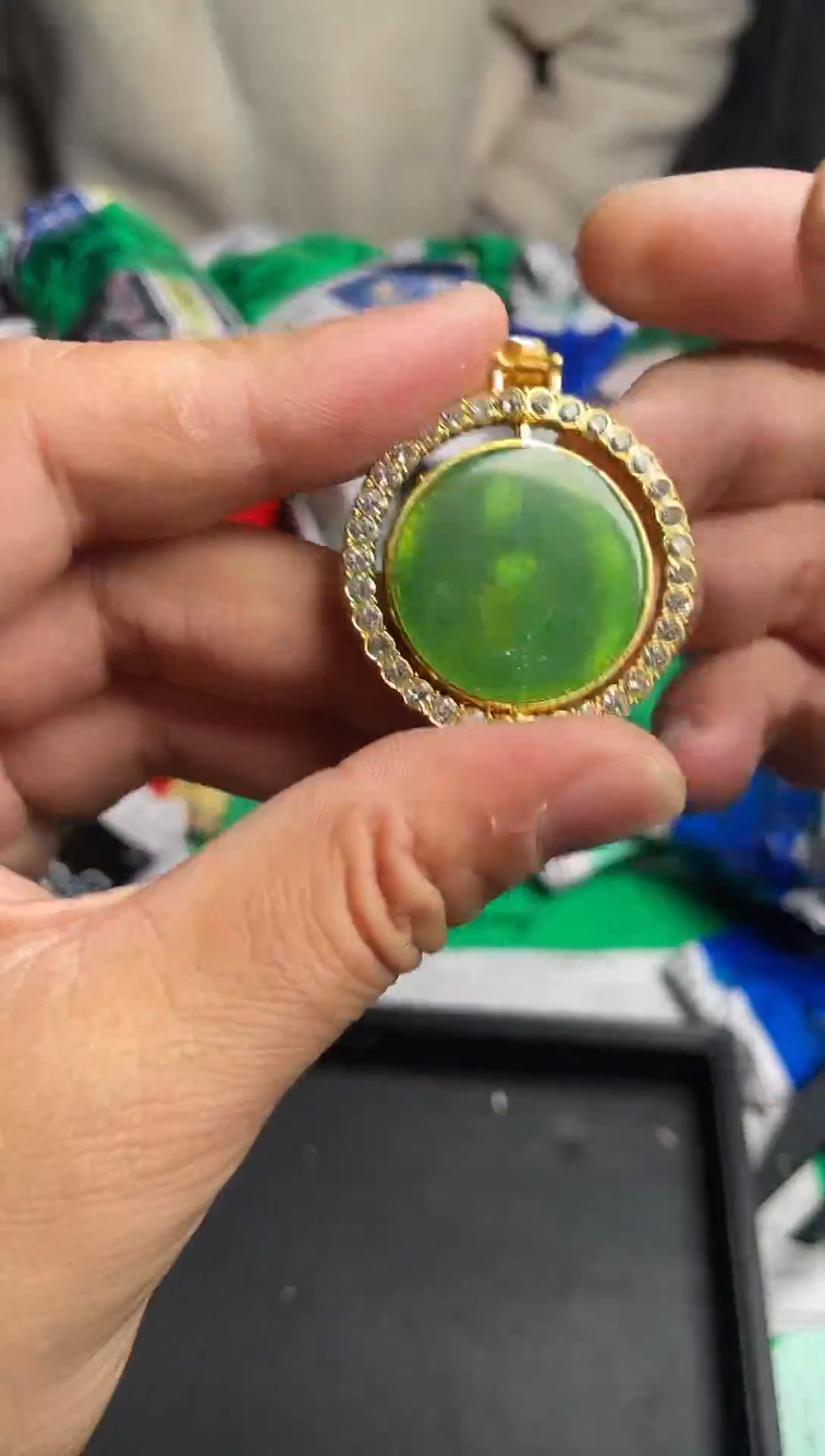 强 子 收 货时尚吊坠FH-2202