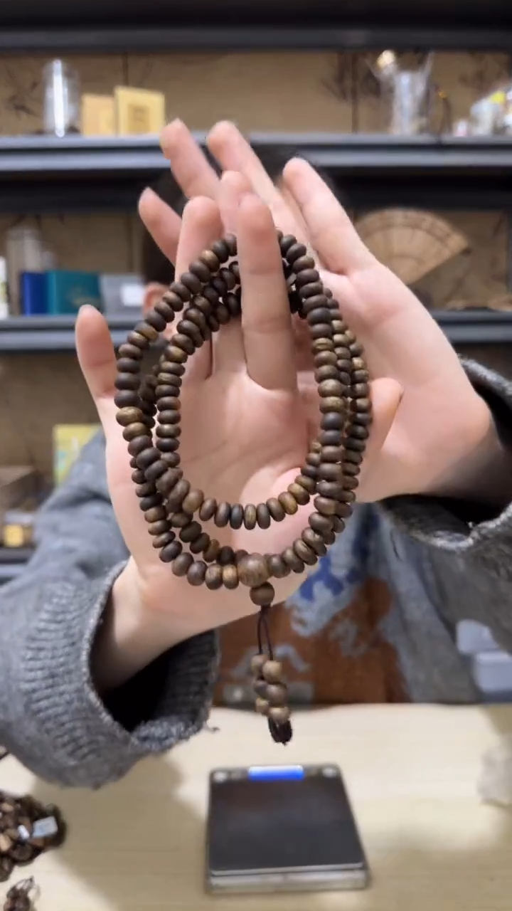 【闪购商品】沉香手串10号棋楠树丁多圈22克+