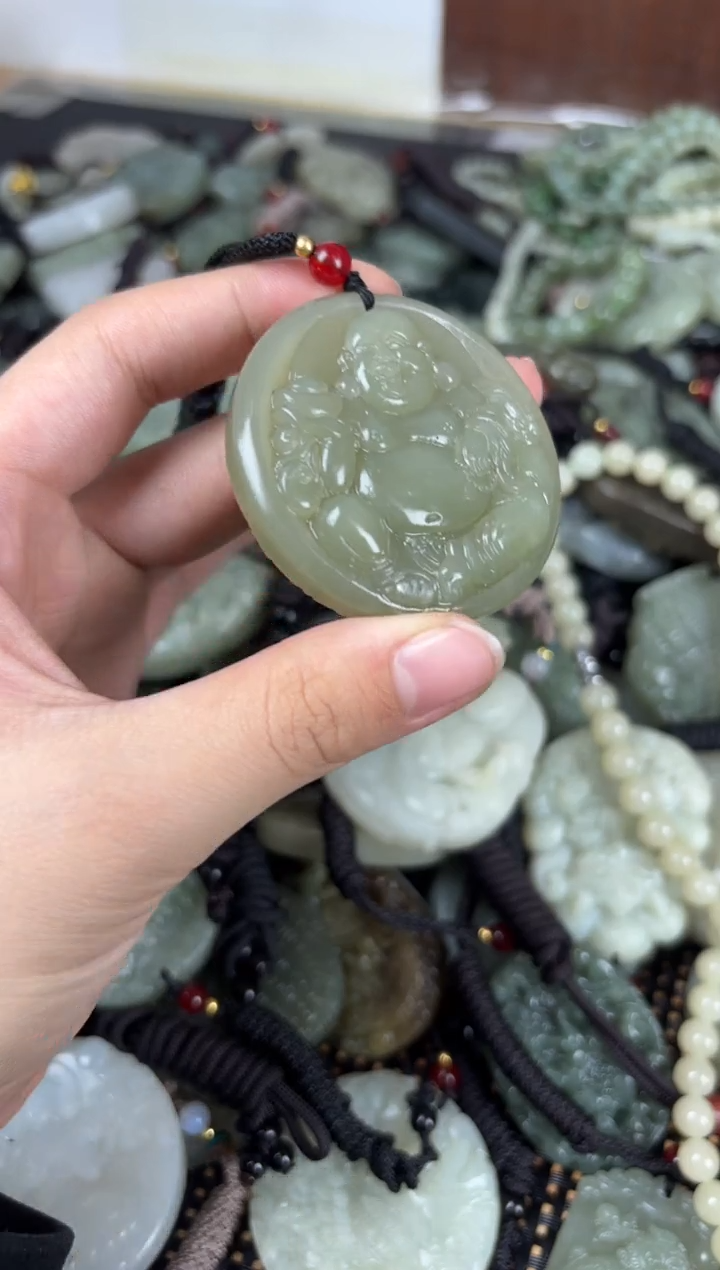 【闪购商品】和田玉颈饰未镶嵌1