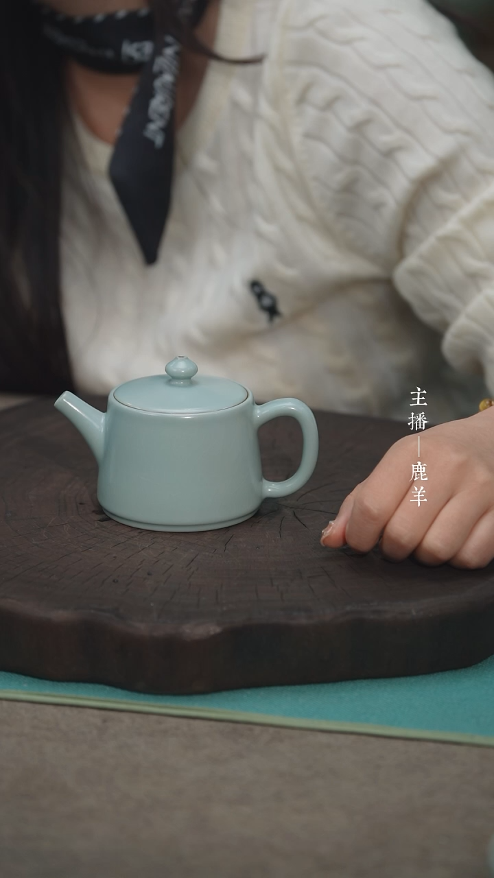 【闪购商品】井栏壶（国奇 不完美）——龙羊