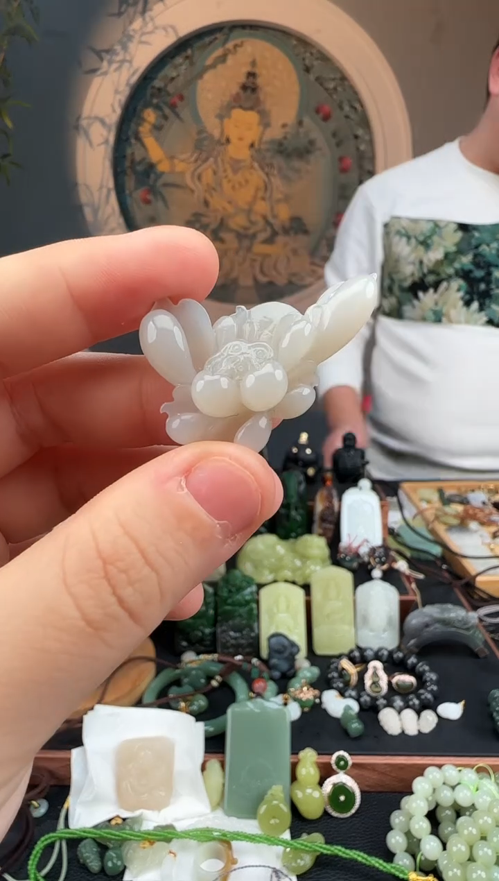 颈饰未镶嵌和田玉和田玉