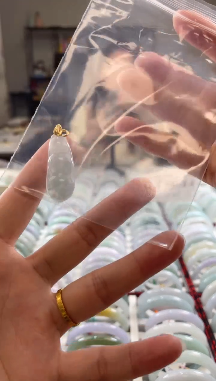 颈饰未镶嵌翡翠多样性发一