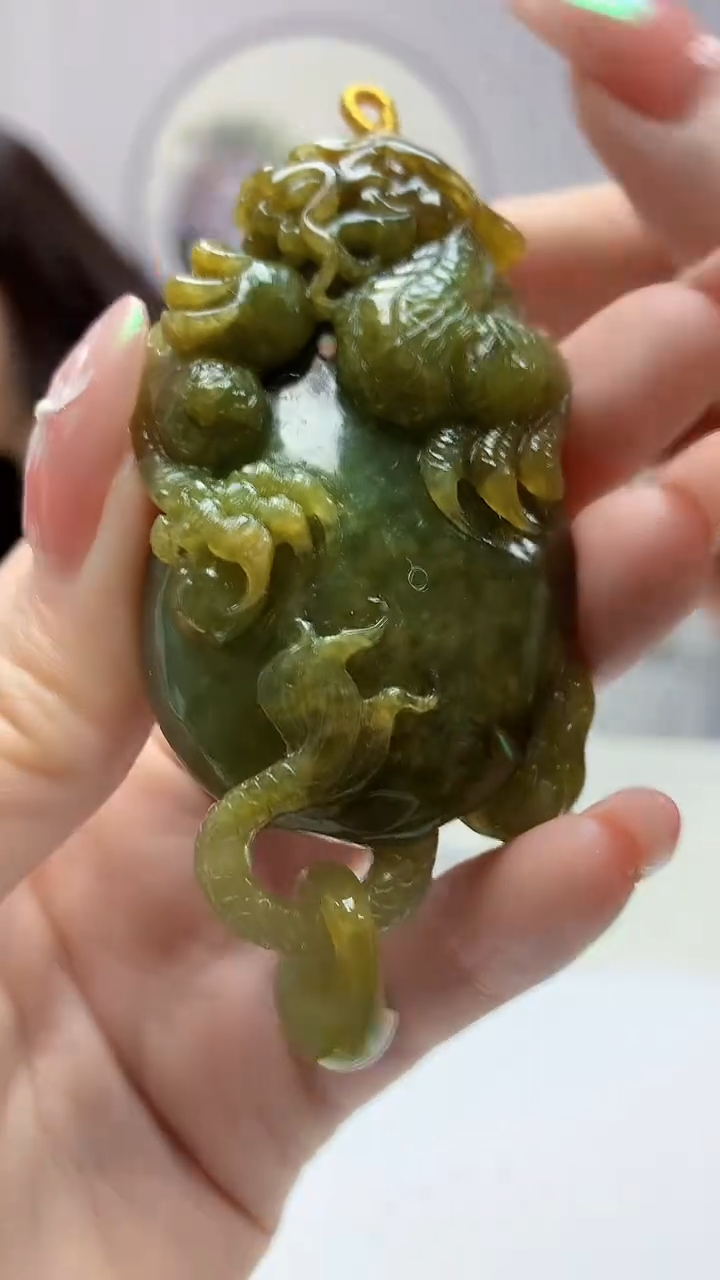 【闪购商品】定制翡翠未镶嵌4829DD-毛货挂件90