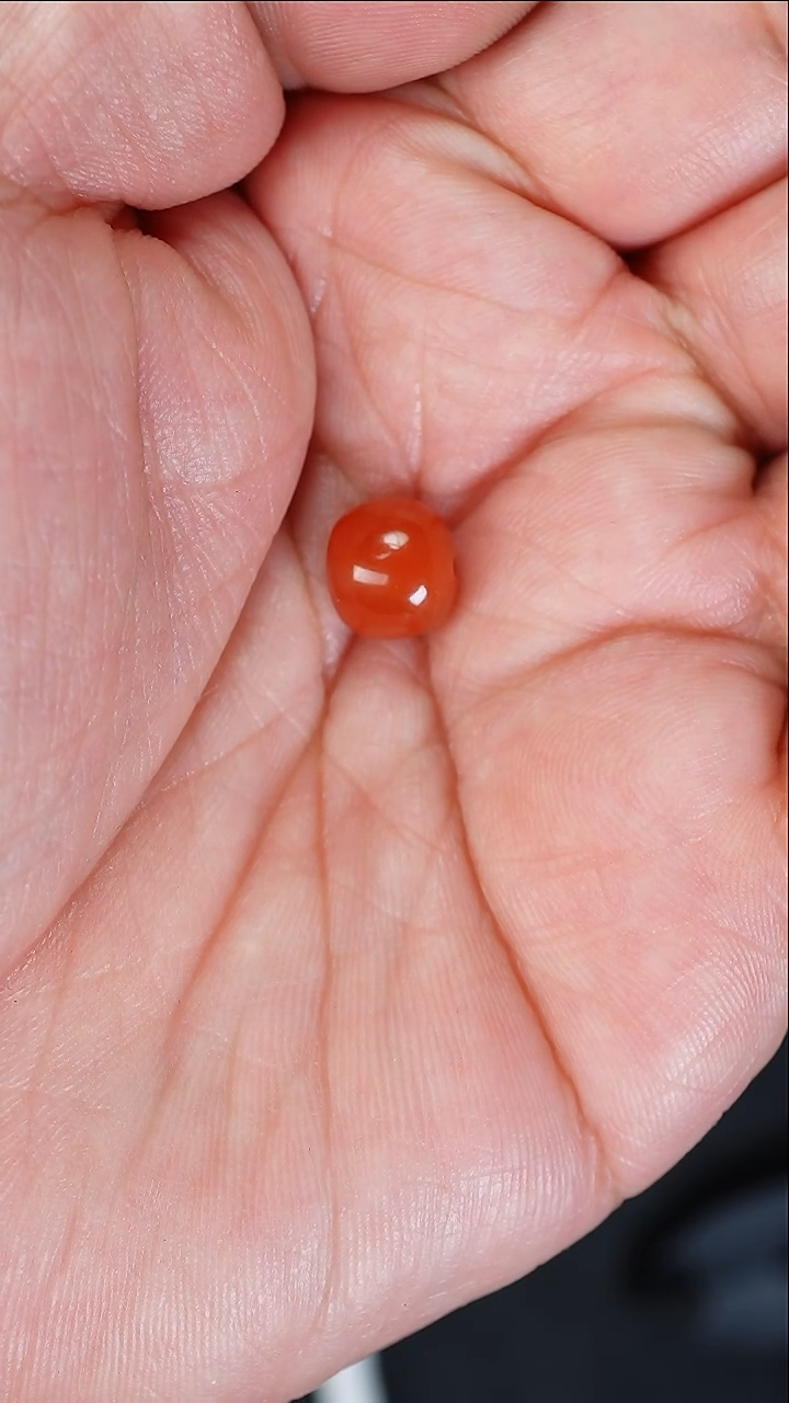 【闪购商品】南红玛瑙8888888未镶嵌88888