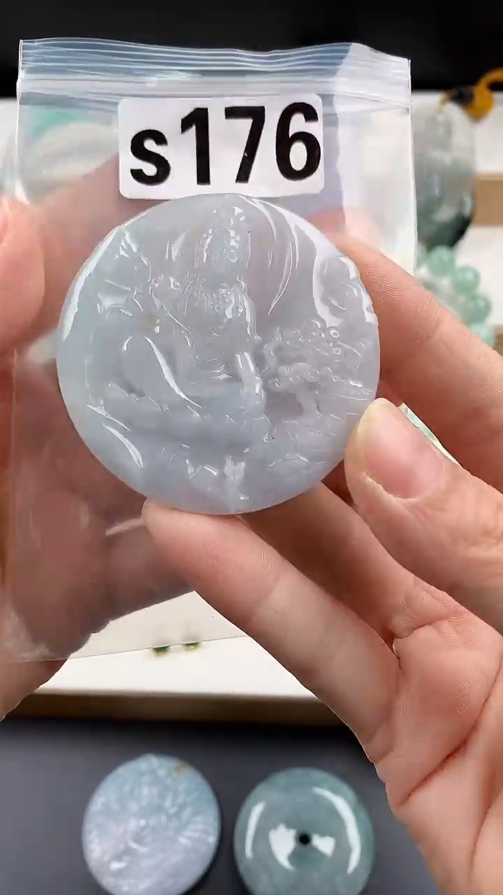 颈饰未镶嵌翡翠天然翡翠吊坠挂件