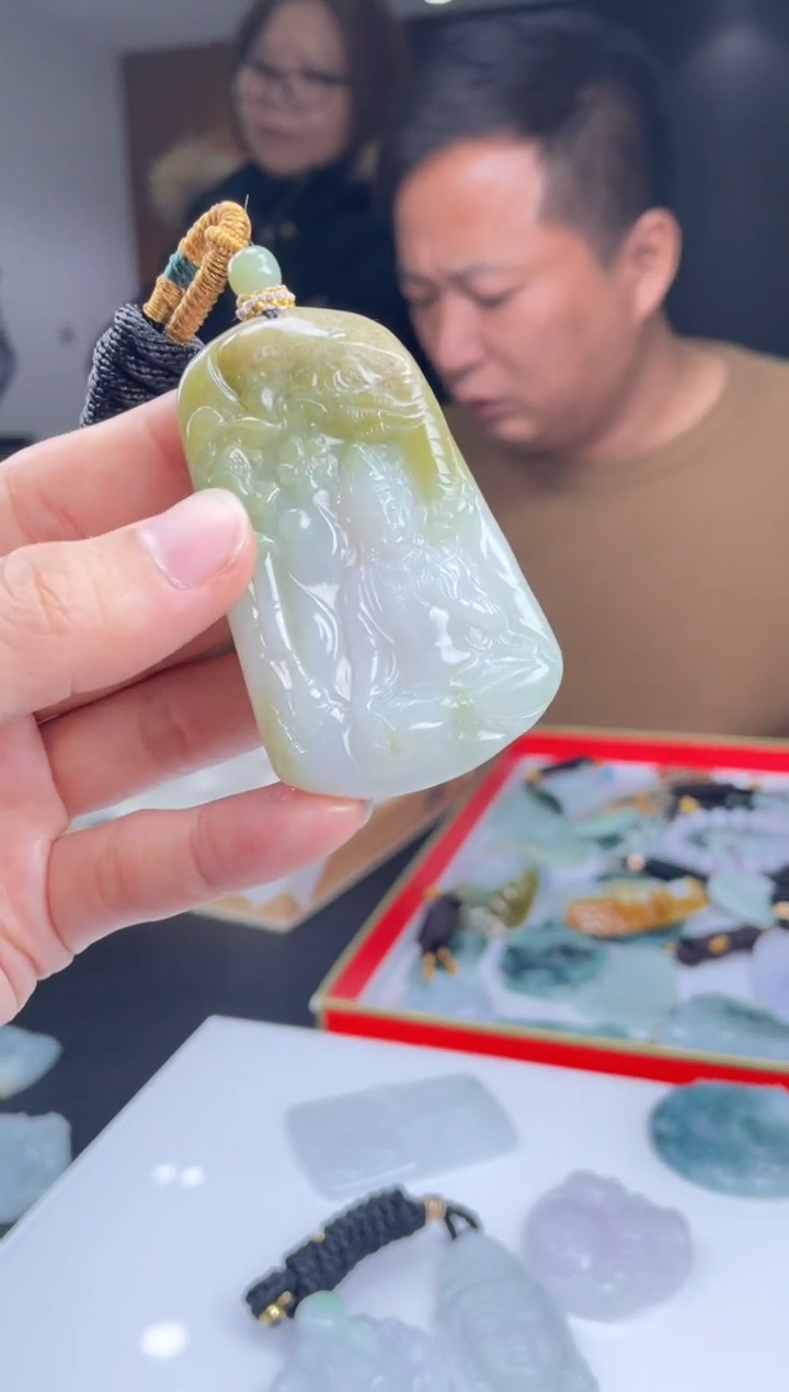 【闪购商品】定制翡翠未镶嵌01-12HDJT0129514