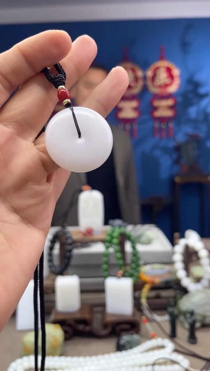 【闪购商品】和田玉颈饰未镶嵌1