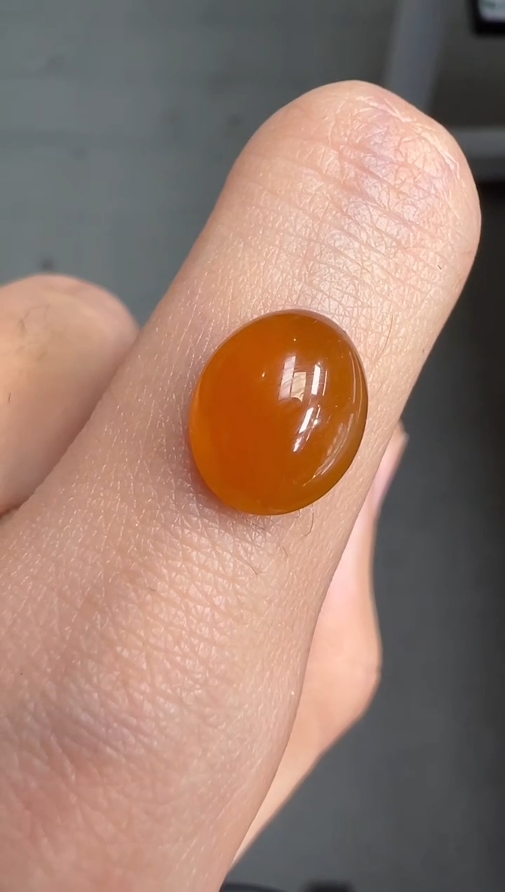 【闪购商品】定制翡翠未镶嵌10.9*8.8*4.1蛋面