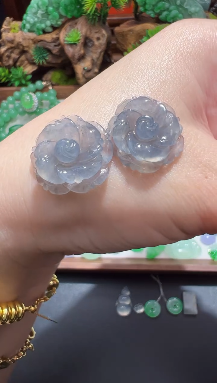 未镶嵌定制翡翠17.6*5.7牡丹花