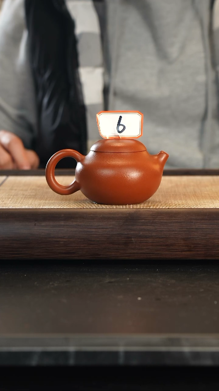 【闪购商品】6号手工紫砂壶一把