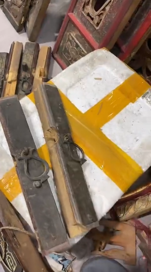 【闪购商品】香榧木一对孤品木雕25