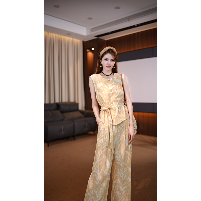 2025夏季新款时尚气质无袖马甲上衣高腰直筒裤套装