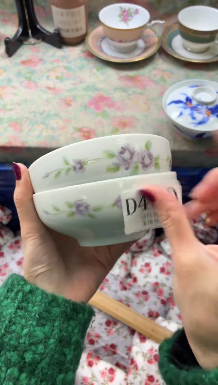 瓷片燕*       D430