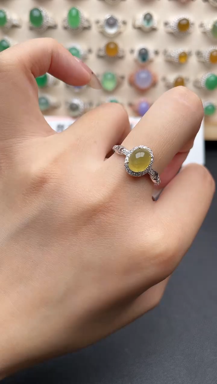 【闪购商品】翡翠戒指银S925镶嵌一物一证一礼盒