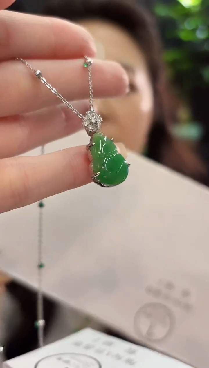 吊坠(不含链)未镶嵌翡翠缅料A货/多样性发货/一件