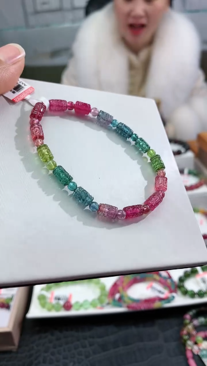 【闪购商品】碧玺手串未镶嵌多样性发一条