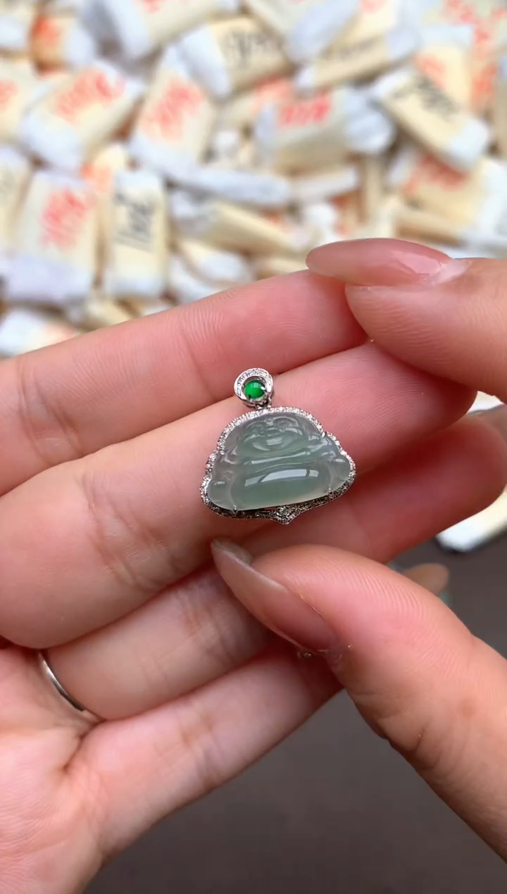 【闪购商品】翡翠颈饰18K金镶嵌  —