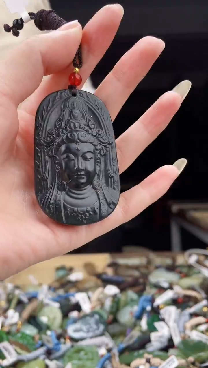 颈饰未镶嵌和田玉1