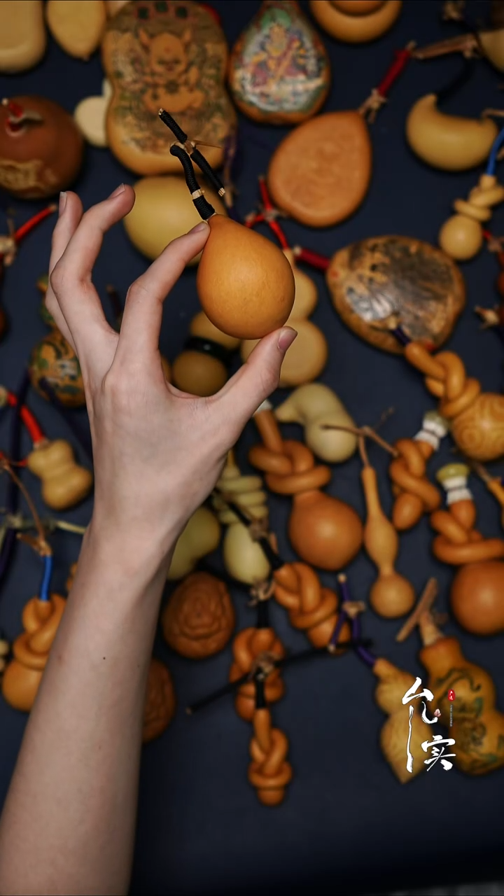 陆*文玩葫芦手把件