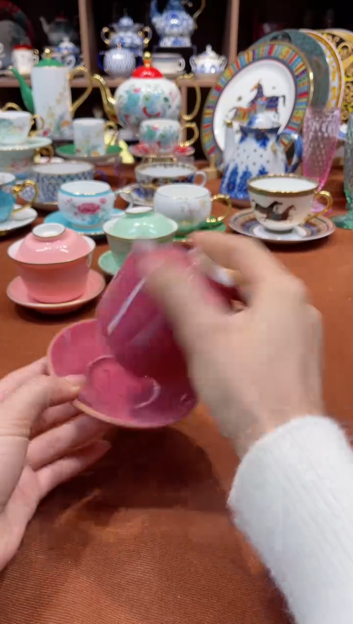 【闪购商品】瓷片盖碗胭脂红·····