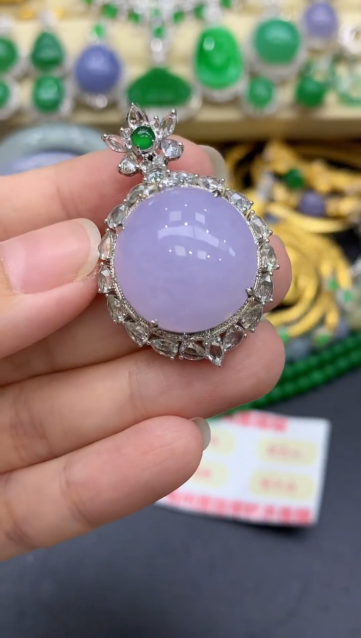 颈饰18K金镶嵌翡翠472-中国好珍宝