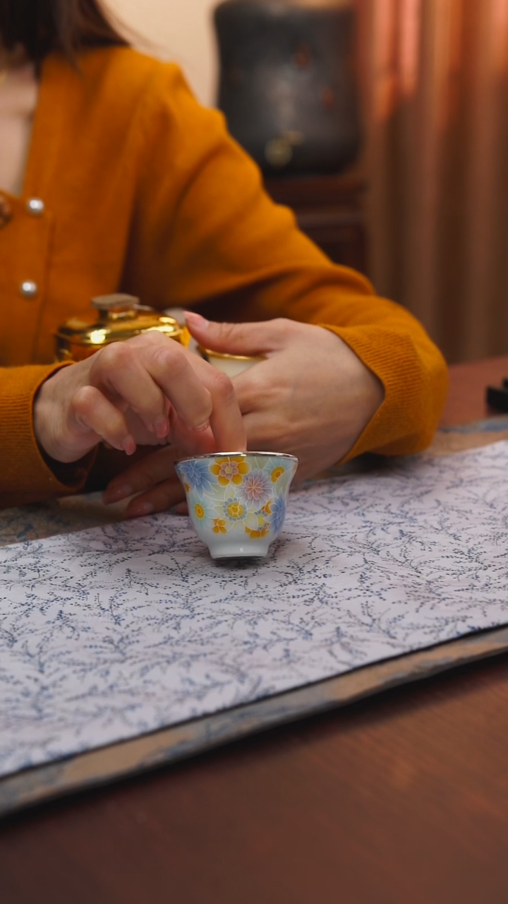 古悦包银杯          