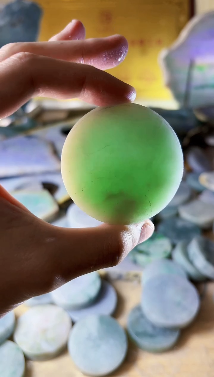 【闪购商品】翡翠颈饰未镶嵌A货吴玉2121