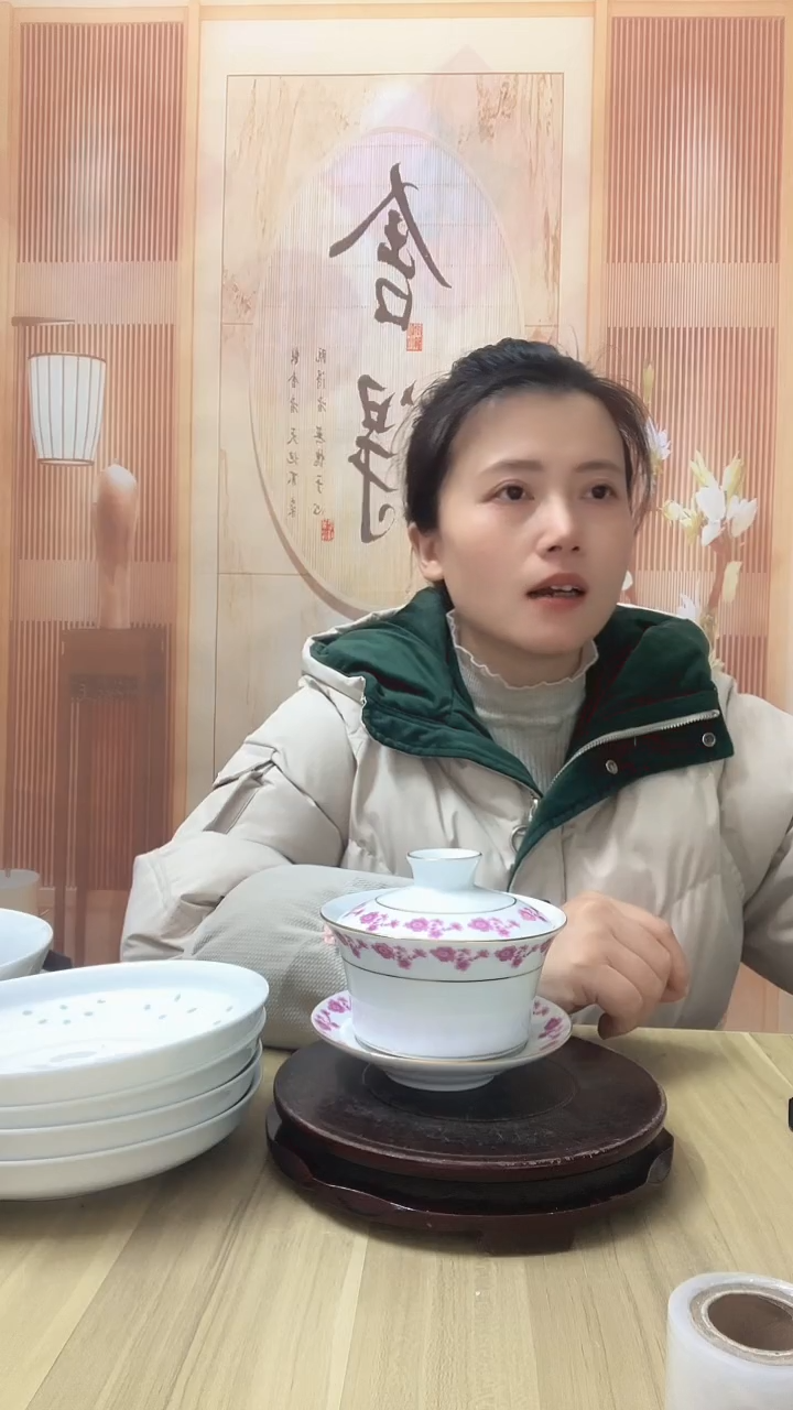 小红花高温白瓷三才盖碗 1个
