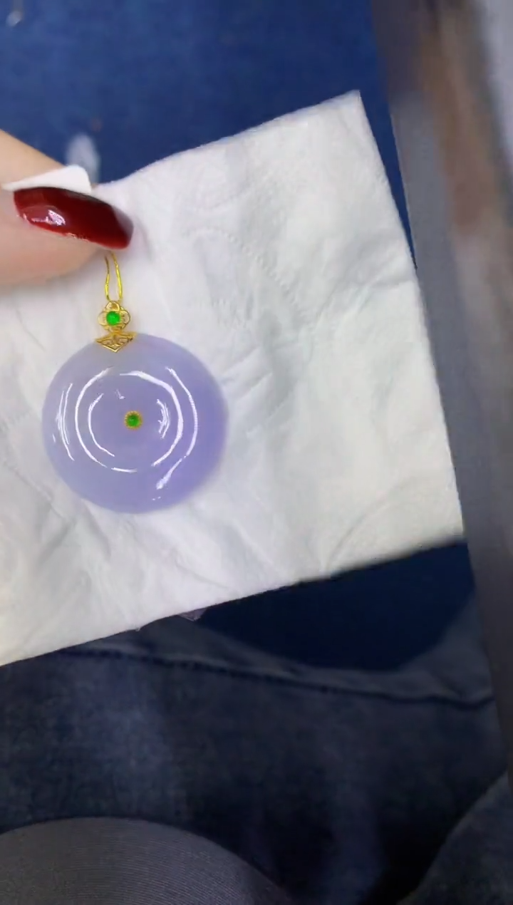 颈饰18K金镶嵌翡翠缅甸天然翡翠a货