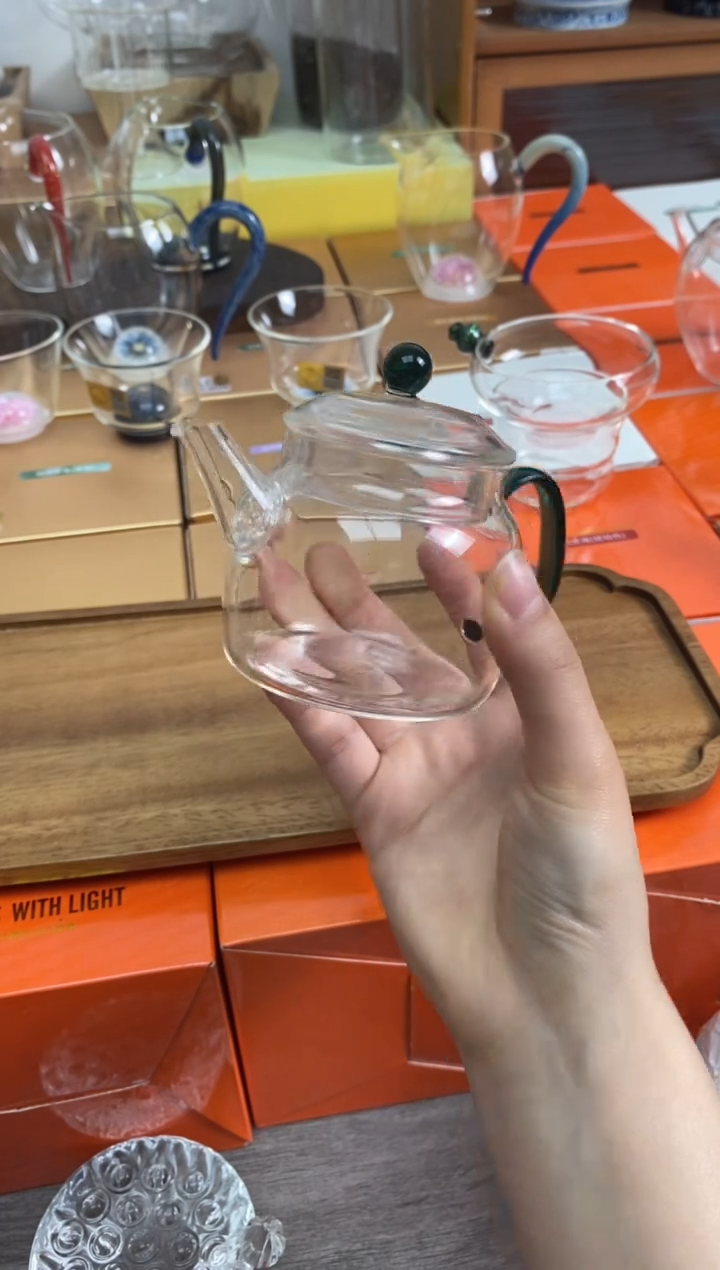 言卿壶墨绿色样品