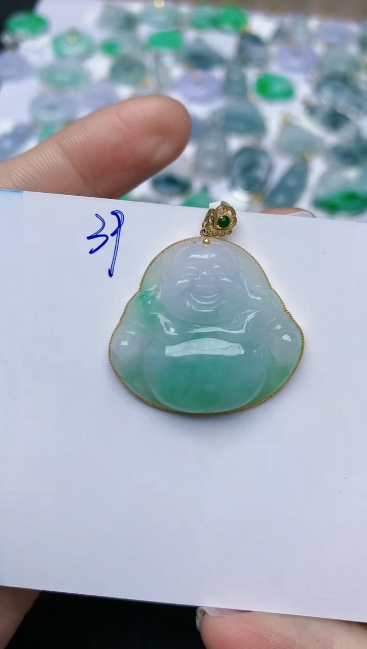 【闪购商品】翡翠颈饰18K金镶嵌天然翡翠A货    