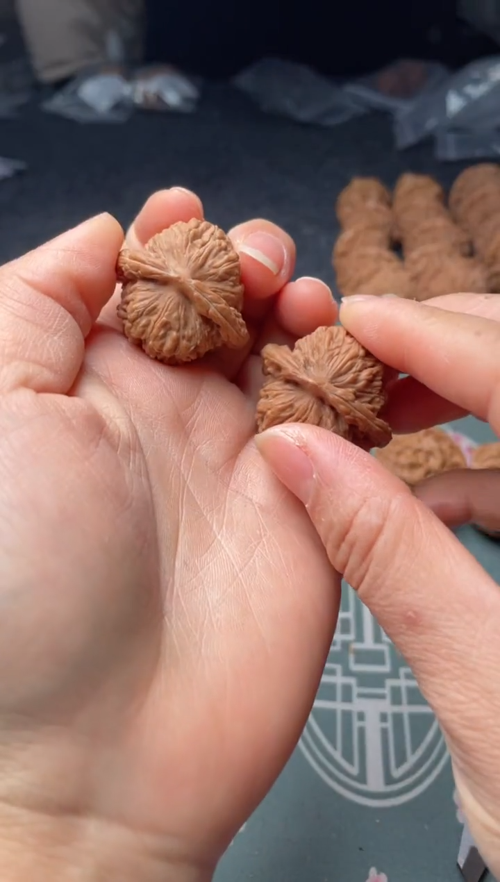 把件文玩核桃w90 楼子33尺