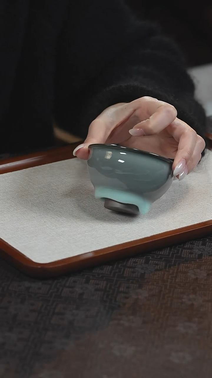 瓷?***朲周磊 铁胎厚釉单杯（不挑）