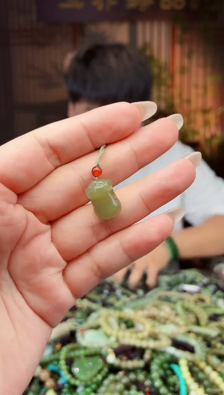 颈饰未镶嵌和田玉多样性发货拍一发一