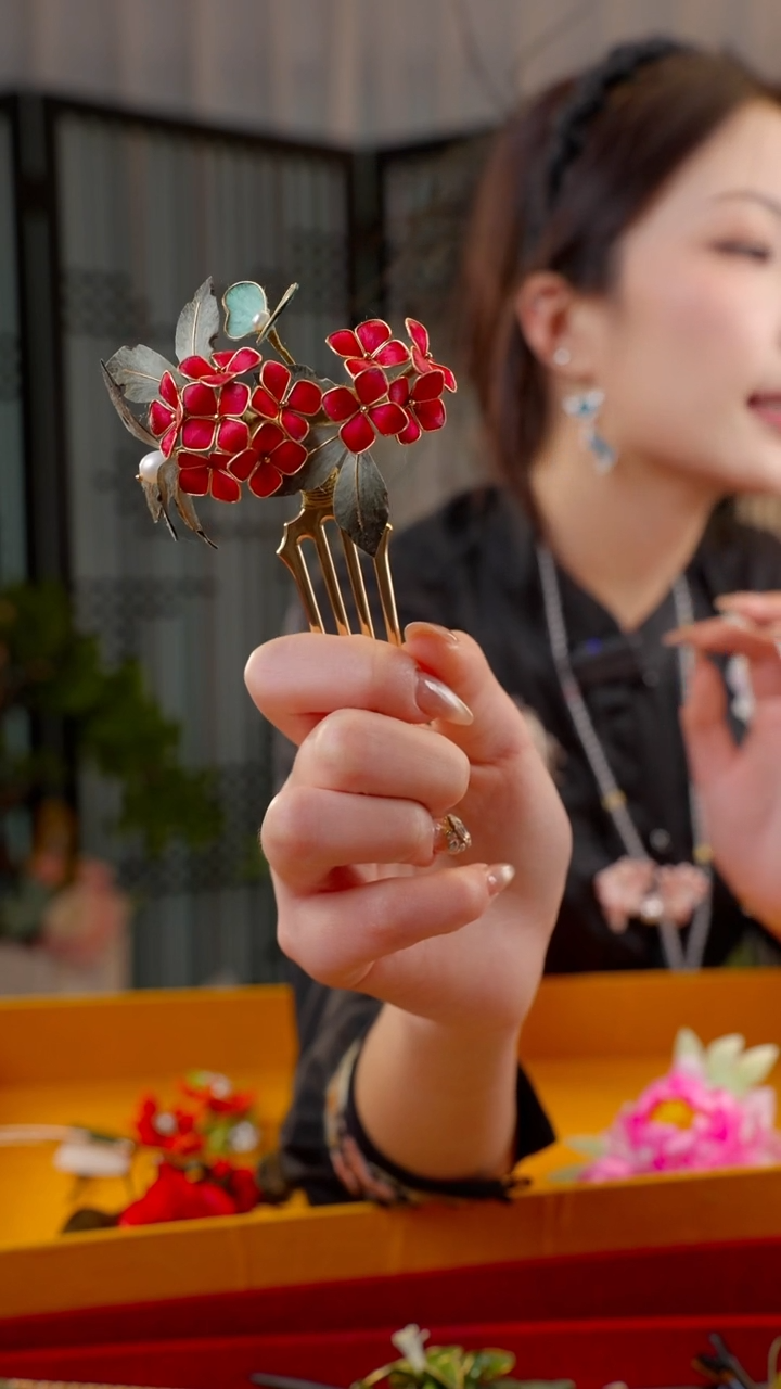 刺绣非遗苏绣绒花