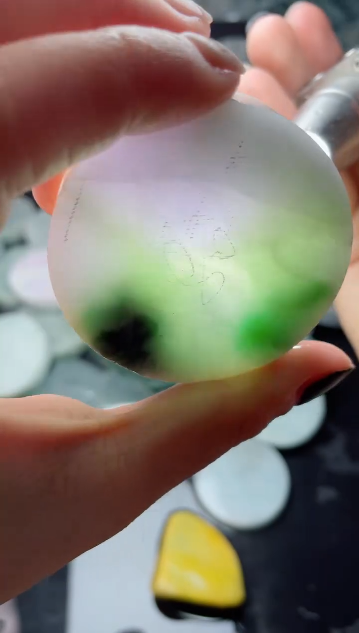 【闪购商品】翡翠颈饰未镶嵌4747......