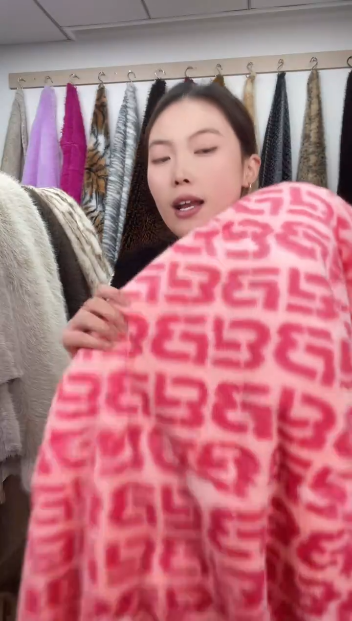 狐狸毛B103尺寸1.8*2