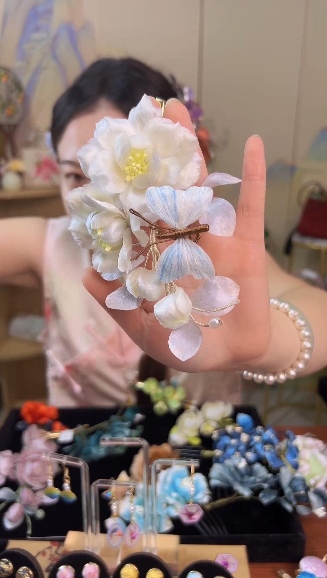 织绣非遗绒花发夹