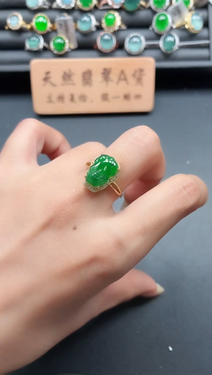 银S925镶嵌戒指翡翠111