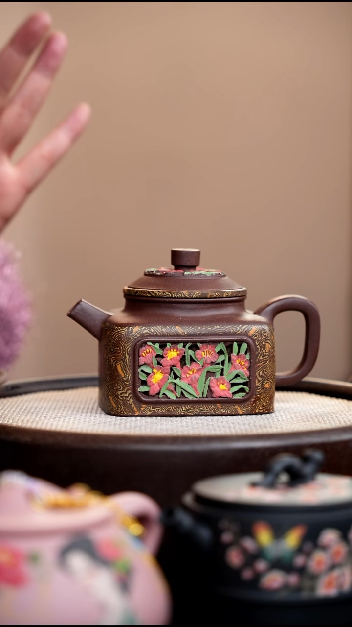 茶壶紫砂013 紫泥绞泥四方德钟镂空