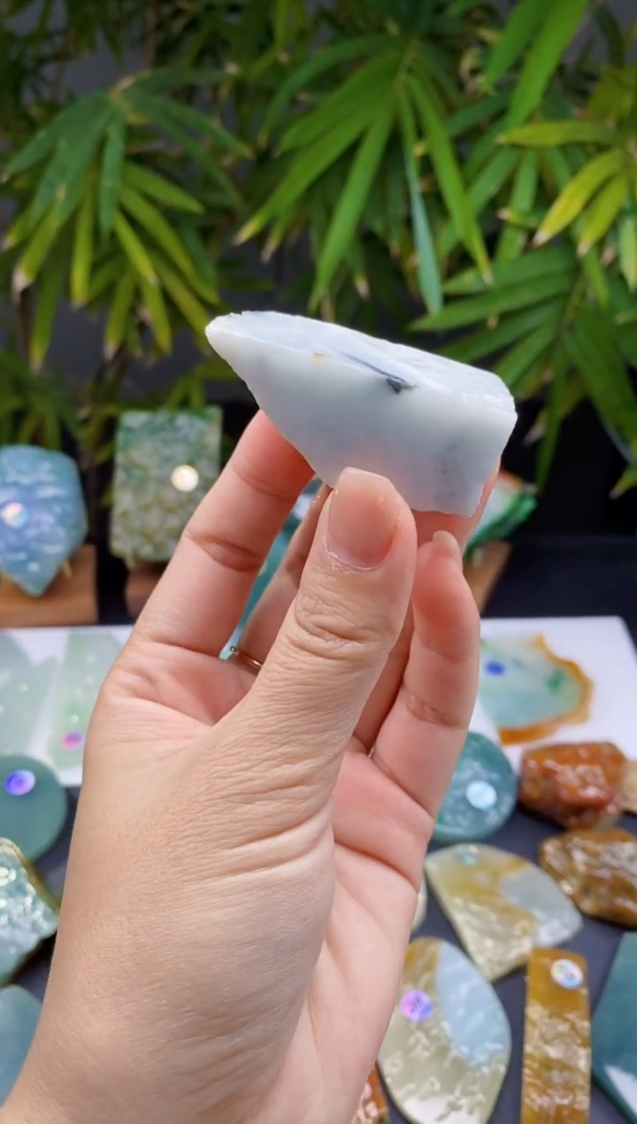 【闪购商品】定制翡翠未镶嵌翡翠