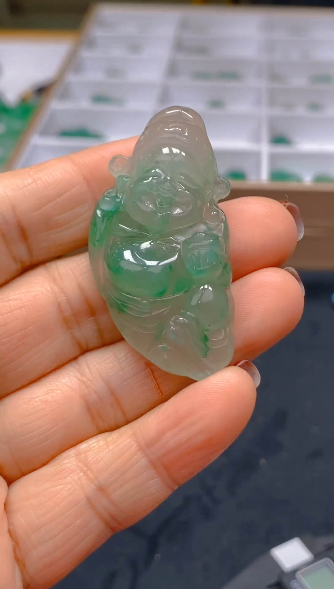 【闪购商品】石英质玉颈饰未镶嵌冰美人非洲翠A货，冰种