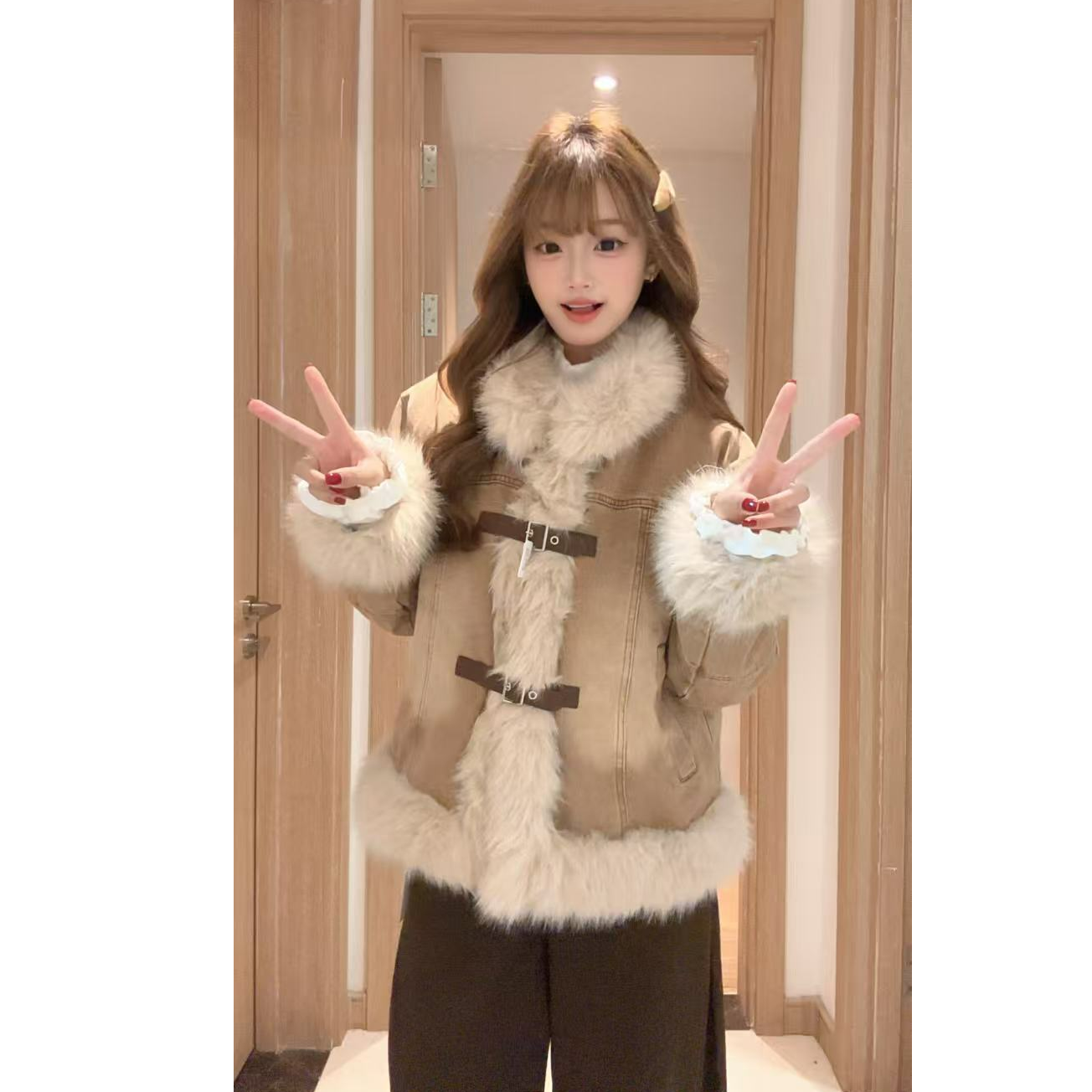 【8719】韩系毛毛领名媛牛仔外套女冬季加厚保暖外套