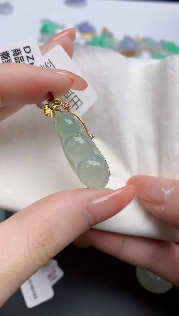 【闪购商品】翡翠颈饰18K金镶嵌天然缅甸翡翠A货