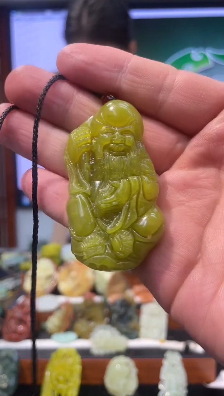 【闪购商品】岫玉吊坠未镶嵌·多样性发货*拍一发一