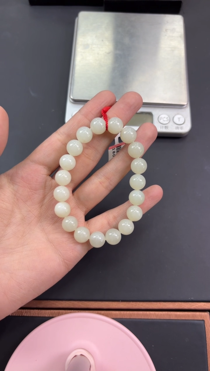 【闪购商品】和田玉手串未镶嵌且末微色差近矿卡10