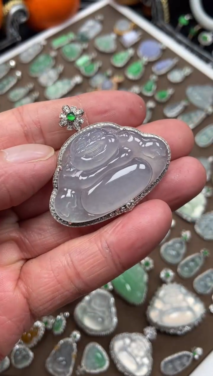 【闪购商品】翡翠吊坠(不含链)18K金镶嵌佛公