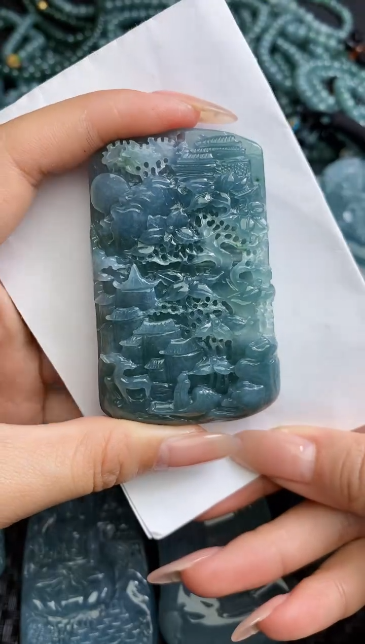 【闪购商品】翡翠颈饰未镶嵌1111111111