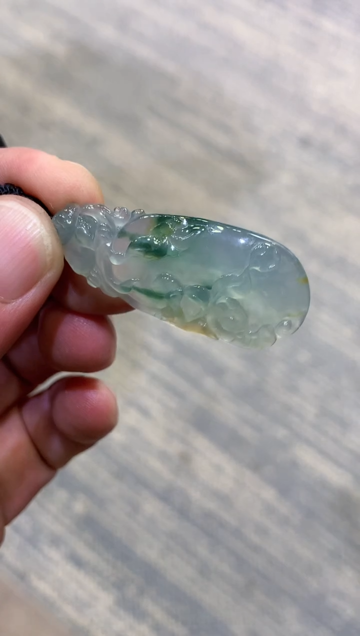 颈饰未镶嵌翡翠天然A货翡翠